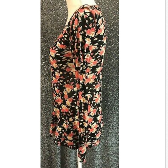 Free People~Floral Print Layering Top ~ Medium - Picture 2 of 4